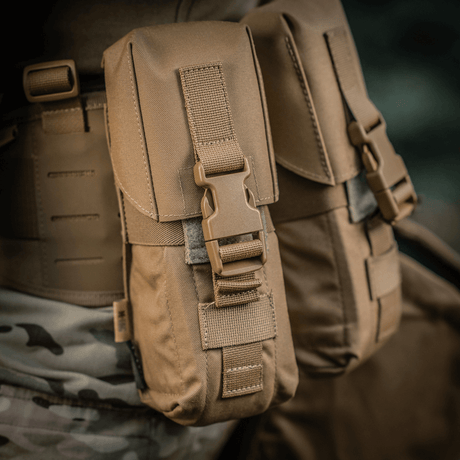 M-Tac Double Magazine Pouch with Fastex closure in durable Cordura 500D for AR and AK magazines, ideal for security and outdoor use.