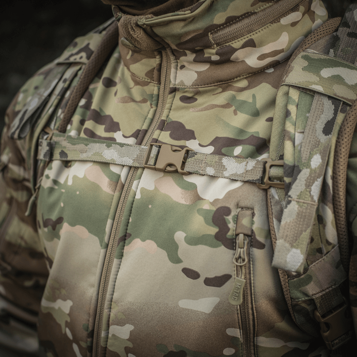 Detaljeret visning af M-Tac Rygsæk Large Gen.III Elite med robust camouflagemønster og ergonomisk design.