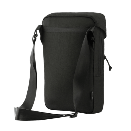 M-Tac Magnet XL Bag Elite tablet and shoulder bag with magnetic locking system and removable velcro panel.