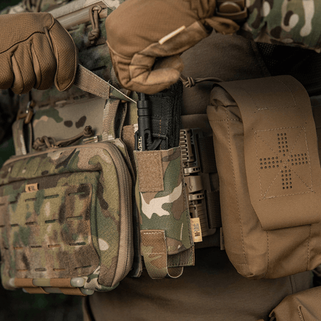 M-Tac Tourniquet Pouch Elastic VELCRO Gen.II with quick access system attached to a VELCRO panel under a plate carrier flap