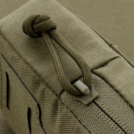 M-Tac PC Utility Pouch Elite in 500D Cordura with MOLLE interface, detail of zipper and durable fittings