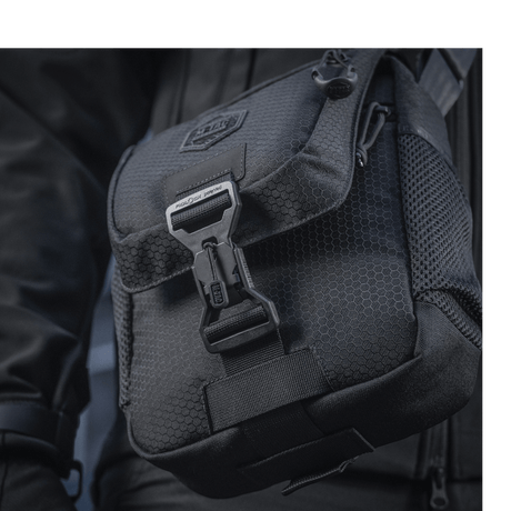 M-Tac Satellite Magnet Bag Gen. II Elite Hex in black Cordura Hex and Cordura 10 with NIJ certification, detailed view, gallery position 1.
