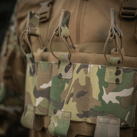 Tactical setup with M‑Tac Elastisk Single Magazine Pouch Elite for AK/AR magazine, MOLLE compatible, camo design