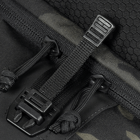 Close-up of zipper and stoppers on M-Tac Cross Bag Elite Hex in Cordura 500 material.