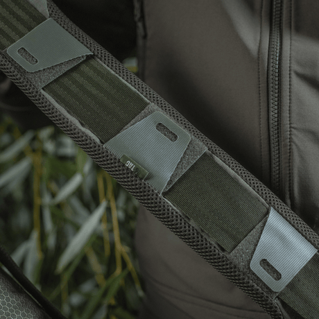 M-Tac Shoulder Strap Pad 50 mm Elite showing rugged Cordura material and 3D mesh interior for comfort and pressure relief.