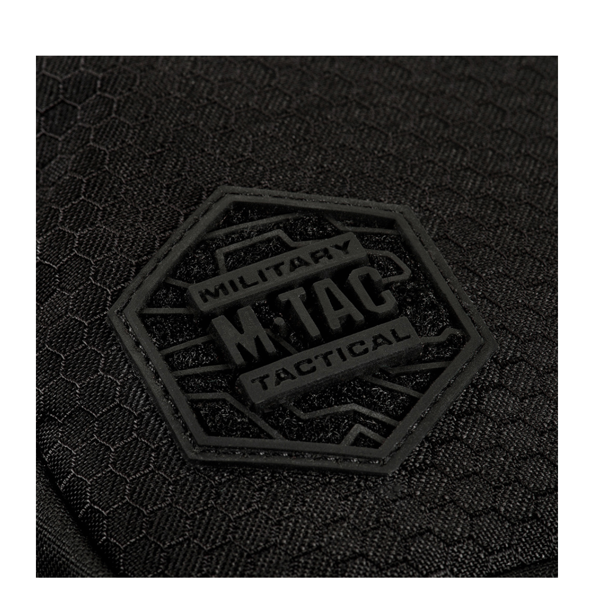 M-Tac Sling Pistoltaske Elite Hex i sort Cordura stof med tydeligt militært logo, viser taskens holdbarhed og stilfulde design.