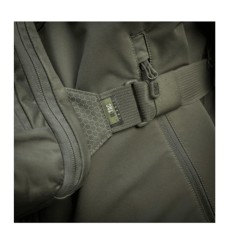 M-Tac Sling Pistol Bag Elite Hex with Cordura fabric and YKK zippers, detail of buckle and adjustable strap.