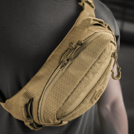 M‑Tac Belt Bag Elite Hex in Cordura 500D material with stylish design, ideal for everyday use, on a person wearing a black t-shirt.
