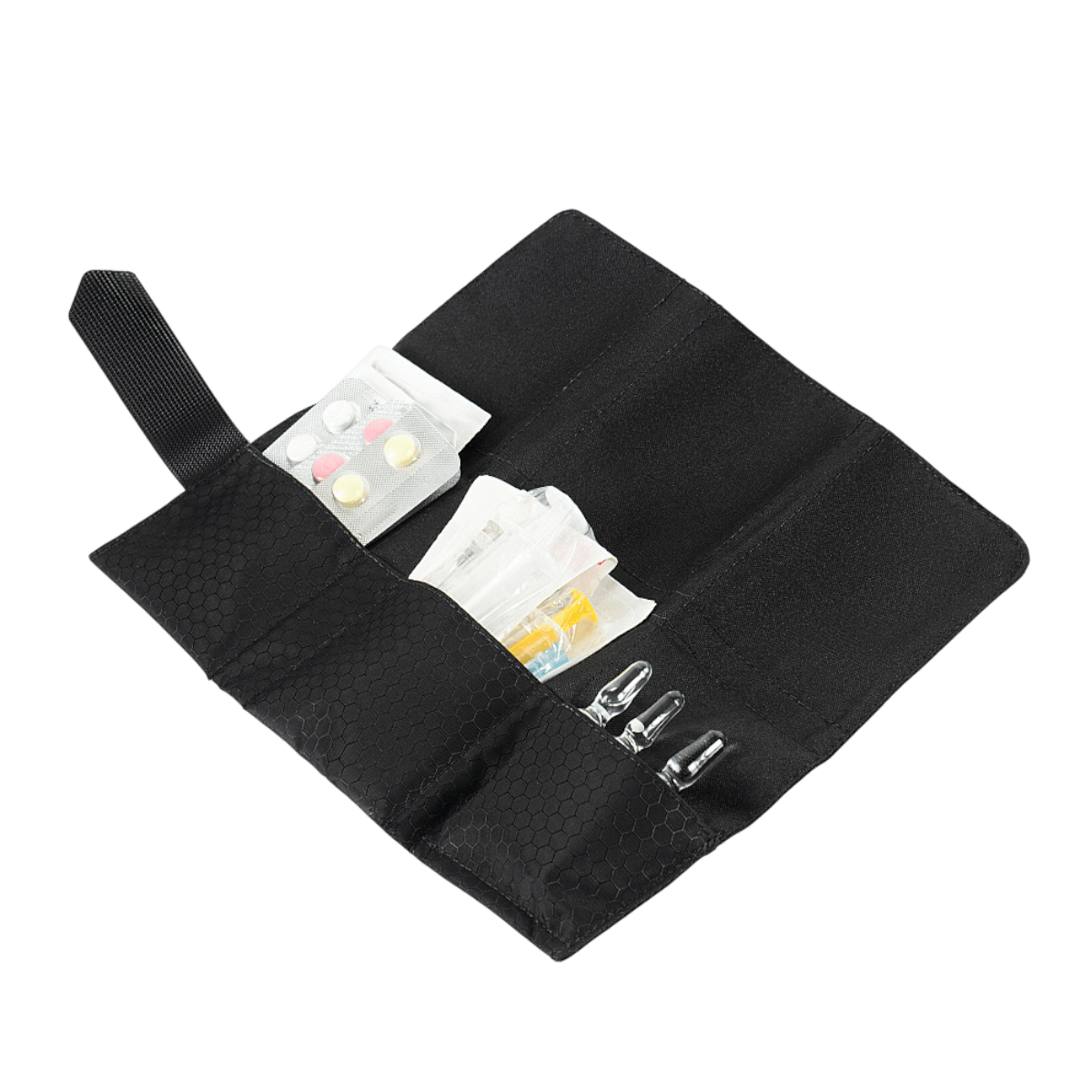 M-Tac City Med Pouch Hex - kompakt førstehjælpskit fremstillet af slidstærk Hex Polyester med Velcro lukning og medicinsk kors logo på fronten.