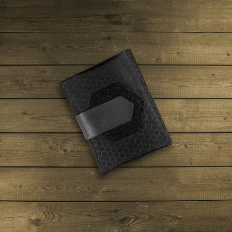M-Tac City Med Pouch Hex i kompakt design med hexagonmønstret ripstopmateriale, bærbar førstehjælpspung, galleri position 1.