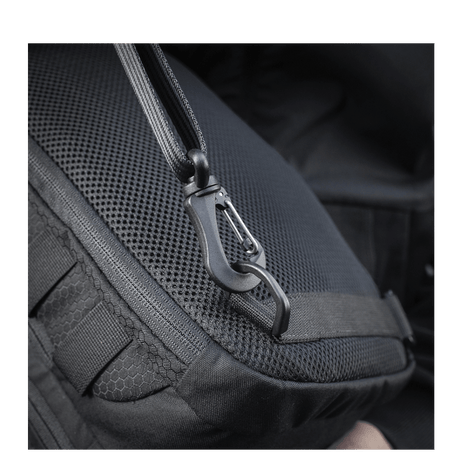 Close-up of M-Tac Cross Bag Slim Elite Hex with YKK zipper and Woojin buckle, made from Cordura material.