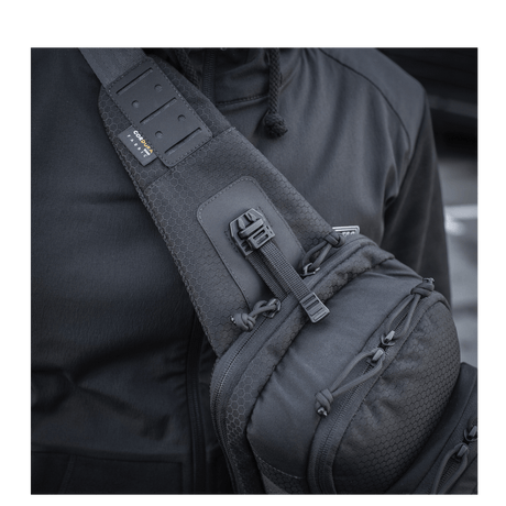 M-Tac Cross Bag Slim Elite Hex in Cordura, adjustable strap and modern design for everyday use.