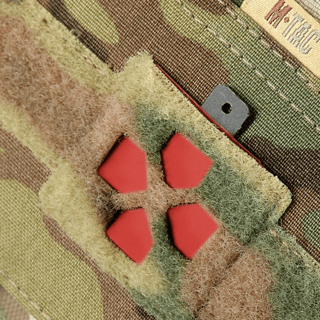 M-Tac Horisontal Medic Lomme Large Elite i multicam stof med NIJ-certificering, vist i galleri position 1, nærbillede af fastgørelse og materiale