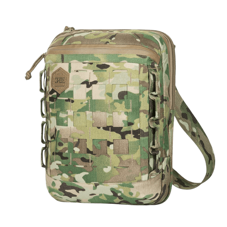 M-Tac Tablet Bag Laser Cut Hex i camo-design, let og praktisk taske til EDC med skjult våbenrum og Laser Cut MOLLE system.