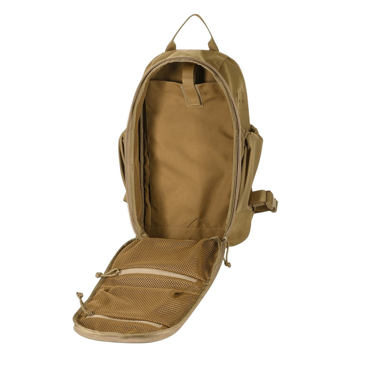 Åben brun M-Tac STURM Elite Rygsæk i Cordura med rummeligt hovedrum, laserskåret MOLLE system og kvalitets hardware, 15 liter kapacitet.