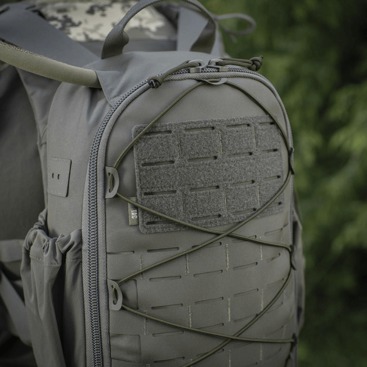 M-Tac STURM Elite Rygsæk med MOLLE Laser Cut frontpanel og holdbare materialer, ideel til kortvarige feltture og udstyrstransport.