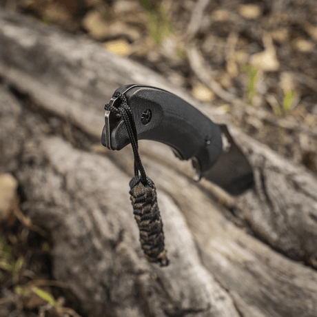 M-Tac Knife Lanyard Helix Skull – stylish braided paracord lanyard for pocket knives, adds character and function.