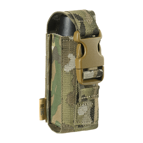 M-Tac Gasdåseholder Vertikal in camouflage with Woojin lock, designed for quick access and secure storage, compatible with MOLLE system.