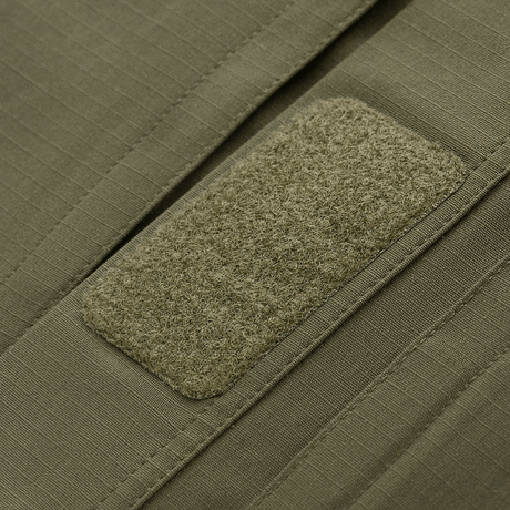 Close-up af M-Tac Jakke Patrol Flex med velcro-panel til navneskilt.