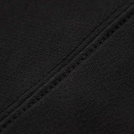 Detail of M-Tac Pullover 4 Seasons texture and stitching, made of 95% cotton and 5% elastane for versatile year-round use