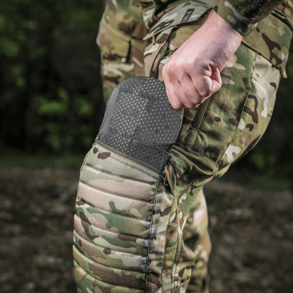 M-Tac Bukser STURM NyCo Extreme Gen.II taktiske bukser med knæbeskyttelse, komfort og holdbarhed i camouflagemønster.