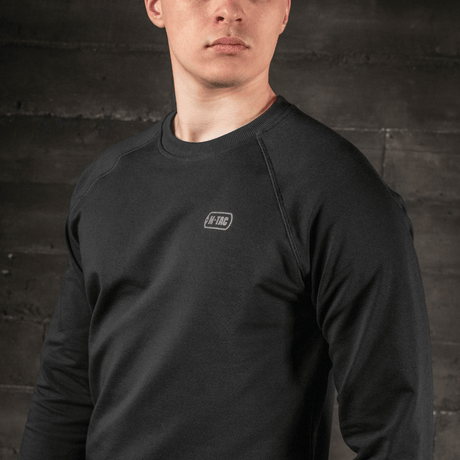 M-Tac Raglan Athlete sweatshirt, black, minimalist design, raglan sleeves, comfortable fit, ideal for sport and everyday.
