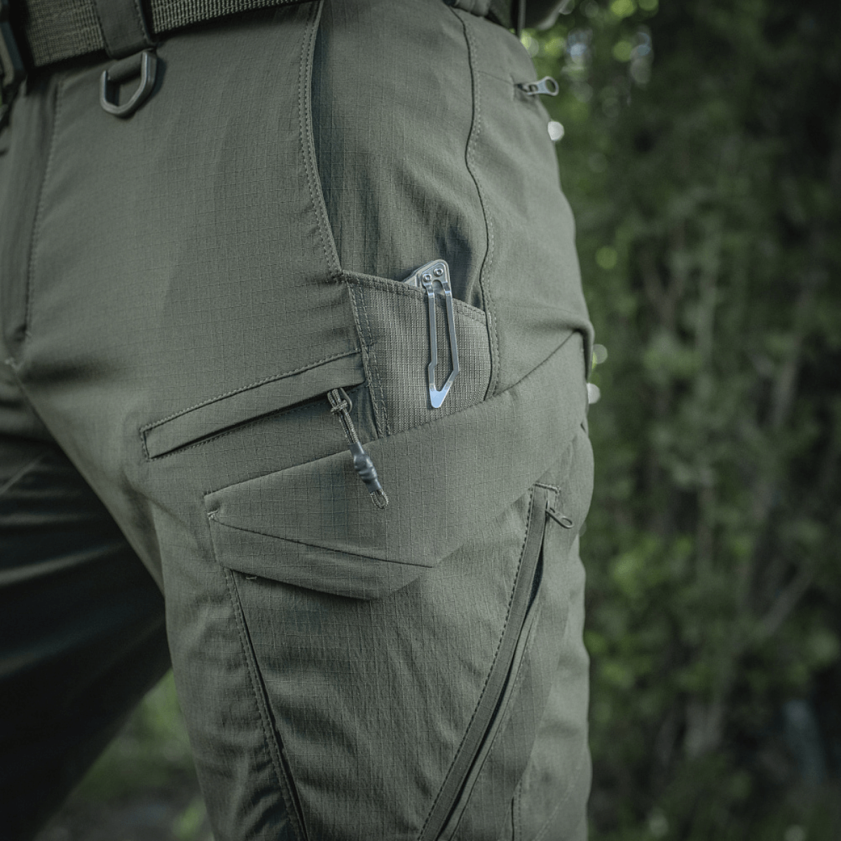 M-Tac Aggressor Summer Flex Shorts, letvægts-taktiske shorts med flere lommer og D-ringe, perfekt til udendørs aktiviteter.
