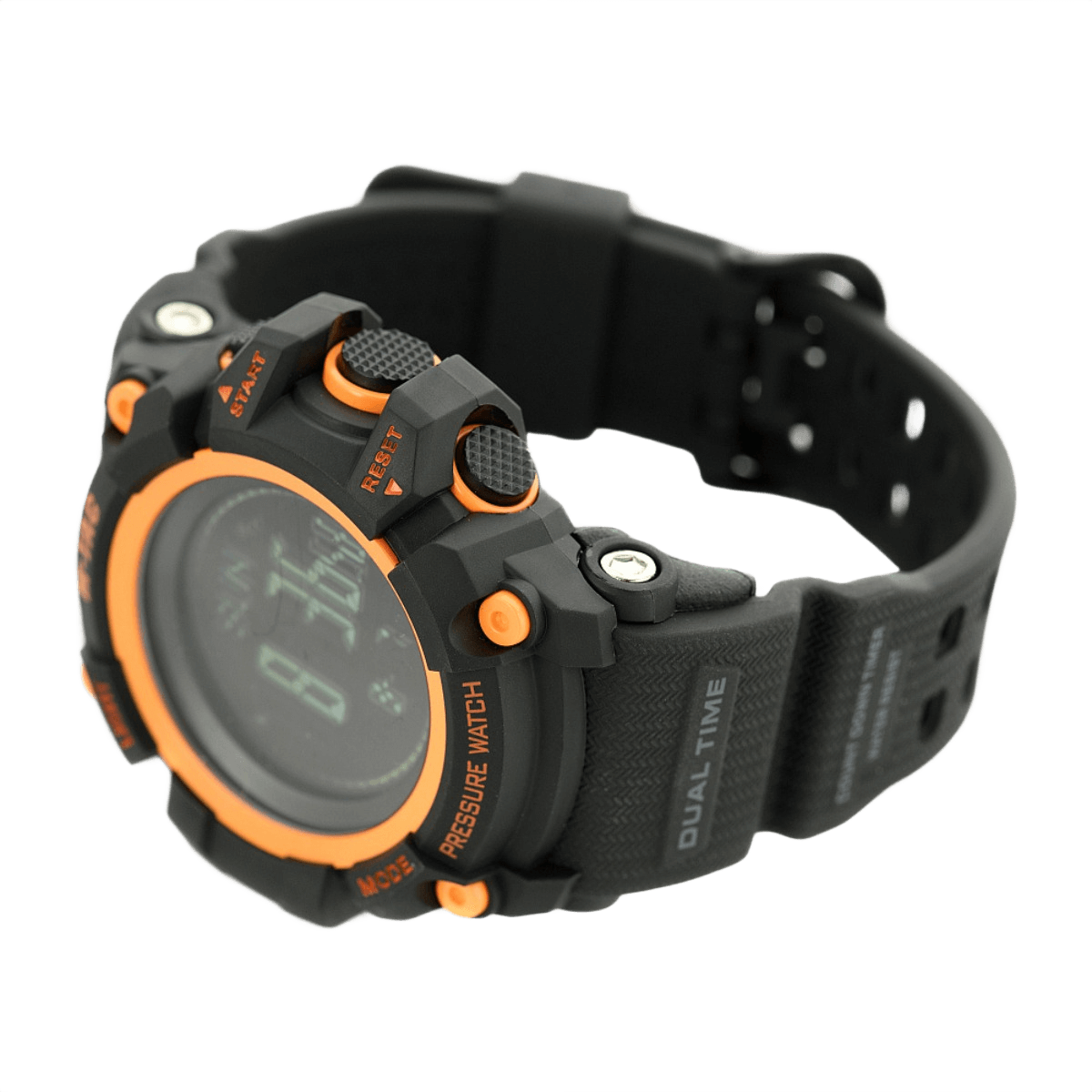 M‑Tac Taktisk Adventure Ur med avancerede funktioner som altimeter, kompas og vandafvisende hus til outdoor-aktiviteter.