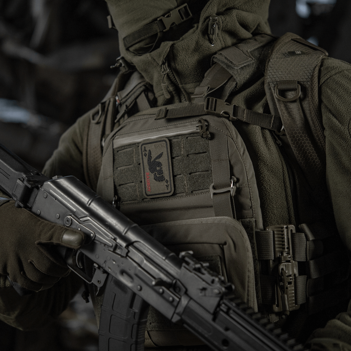 M-Tac Patch Bad Boy (Broderi) på uniform, rebel kaninske kranium broderet, militaristisk design, frihed og mod symbolik, Velcro fastgørelse.