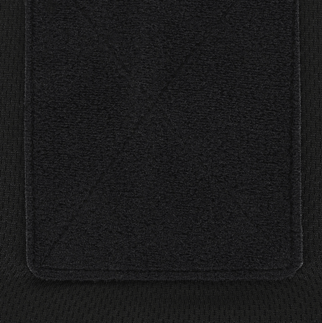 Nærbillede af det sorte stof på M-Tac Athletic Tactical Gen.II T-shirt.