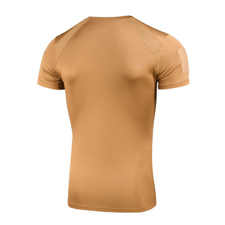 M-Tac Athletic Tactical Gen.II T-shirt set bagfra, med fugttransporterende og åndbart materiale for optimal ydeevne.