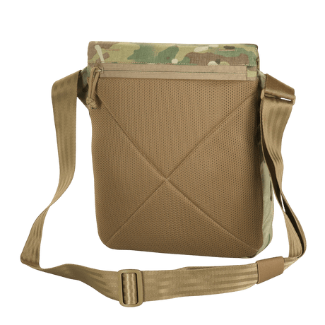 M-Tac Konvert Taske Elite with magnetic flap and adjustable shoulder strap, made of durable Cordura material, seen from the back.