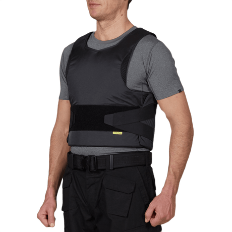Anorak Topaz® Concealable III Stiksikker Vest med maksimal beskyttelse og skjulbarhed. Kniv- og spidssikker design i grå.