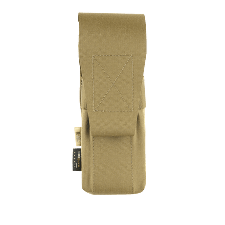M-Tac 2-magazine pouch in Cordura with velcro closure, durable material and designed for tactical use in gallery position 1.