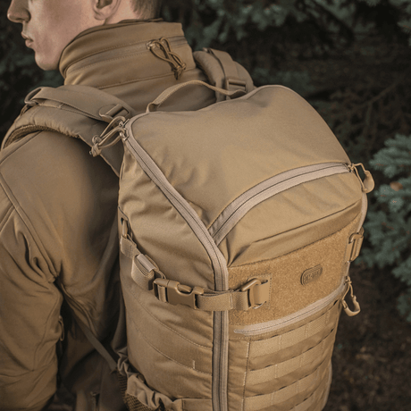 M-Tac Backpack Gen. II Elite – Small with clamshell opening, robust material, elastic side pockets and NIJ certification, gallery position 1.