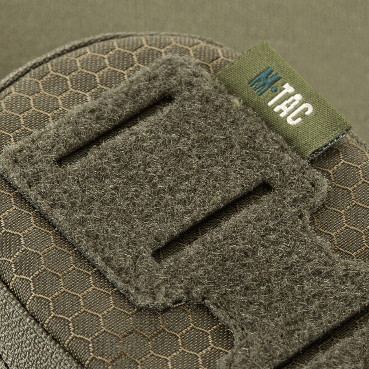 M-Tac PC Utility Taske Elite Hex Gen. II med MOLLE-system og slidstærkt Cordura materiale i sort farve