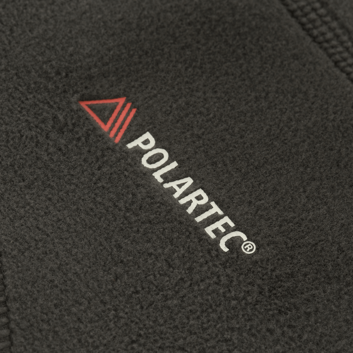 M-Tac Anatomisk Tube Scarf med Snor Polartec fleece materiale med Polartec® logo, beskytter mod vind og støv med høj varmeisolering.