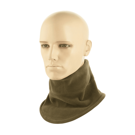 M-Tac Anatomisk Tube Scarf med Snor Polartec i brun fleece på mannequinhoved, viser alsidighed og varmeisolering.