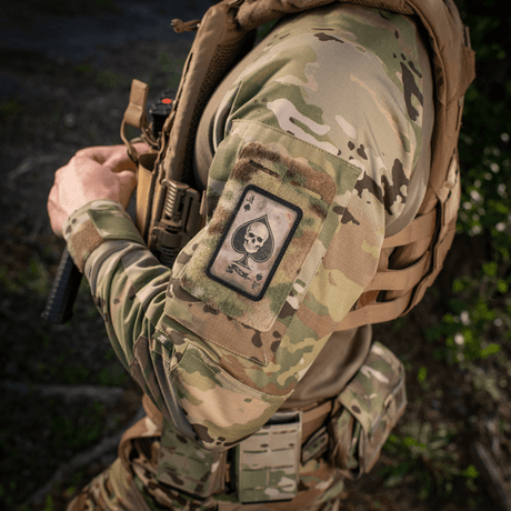 M-Tac Patch Ace of Spades morale patch with skull, mounted on a uniform, highlighting fighting spirit and style. Cordura 500D, 87x54 mm, Velcro.