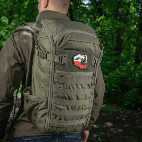M-Tac Patch Husaria 3D PVC on a backpack, iconic winged hussar motif, Polish flag, courage, chivalry, Velcro attachment, 3D effect.