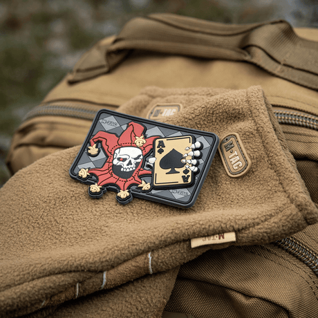 M-Tac Joker Skull 3D PVC with ace from death card, tactical patch for clothing or backpack, PVC material, 78 x 55 mm, Velcro backing.