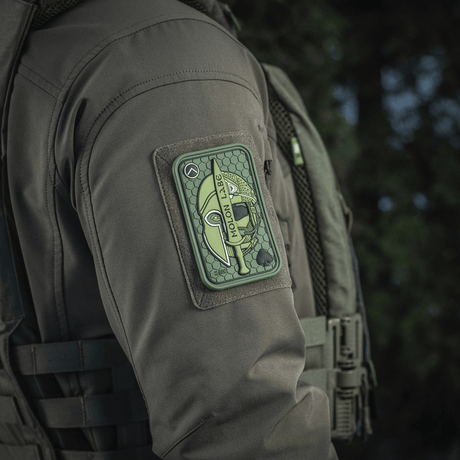 M-Tac Molon Labe 3D PVC patch on uniform, tactical morale patch with Velcro, inspired by 300 Spartans. Rubber material, 3D effect, 108x68 mm.