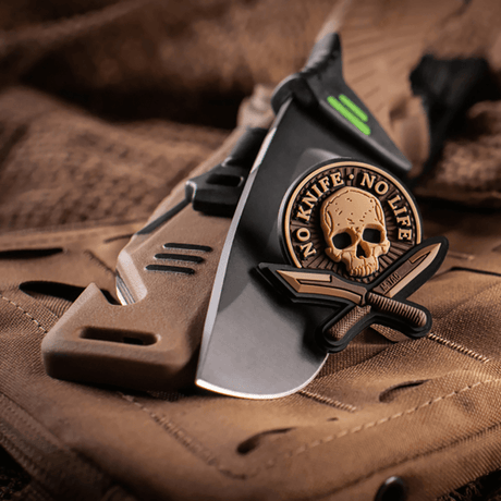 M-Tac No Knife – No Life 3D PVC patch with knife and skull, rubber patch with 3D effect and Velcro for tactical gear, 50x50 mm.
