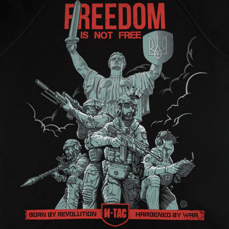 M-Tac Raglan Freedom med soldater foran Moderlandet, symbol på styrke og mod. "FREEDOM IS NOT FREE". Perfekt til dagligt brug.