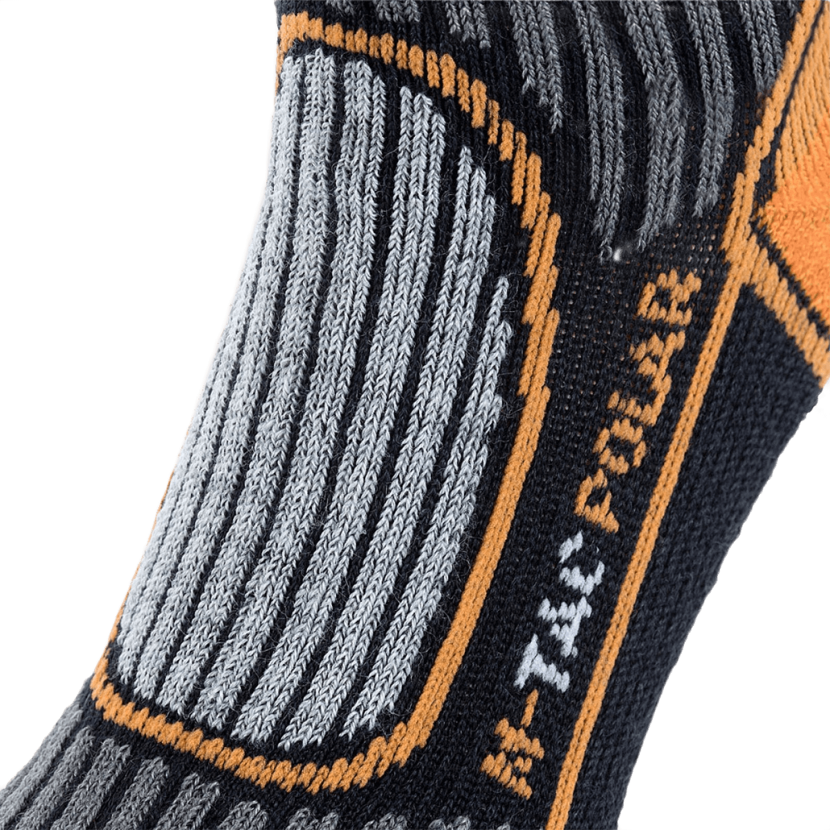 Close-up af M-Tac Sokker Polar Merino 40%, viser detaljeret strikmønster og logo på udendørs aktivitetssokker.