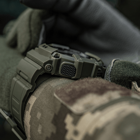 M-Tac Tactical Watch with Compass 2233 in a durable design for outdoor and tactical use, with compass, LED backlight and alarms.