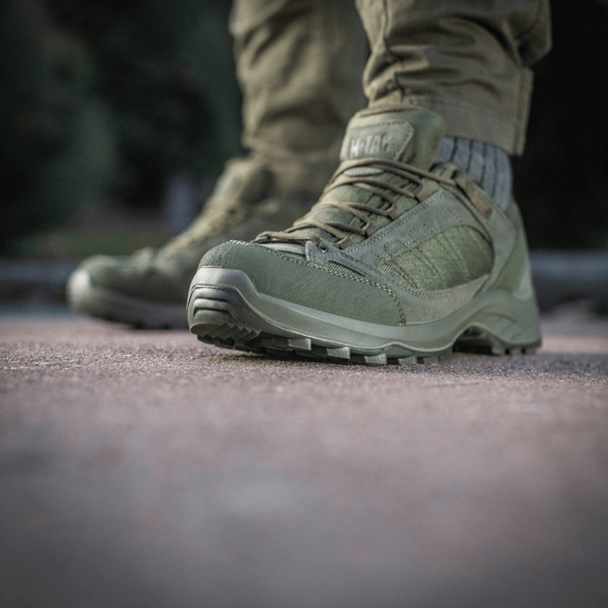 Tactical Sneakers Demi-Season – Let og komfortabel sko til trekking og outdoor-aktiviteter i naturlæder og Cordura.