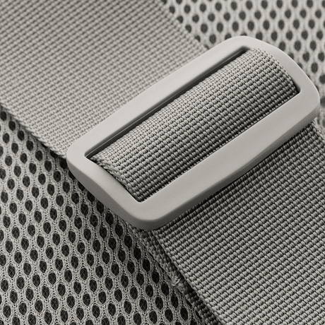 Close-up of the strap on M-Tac Urban Line City Patrol bag, made of water-repellent 600D polyester.
