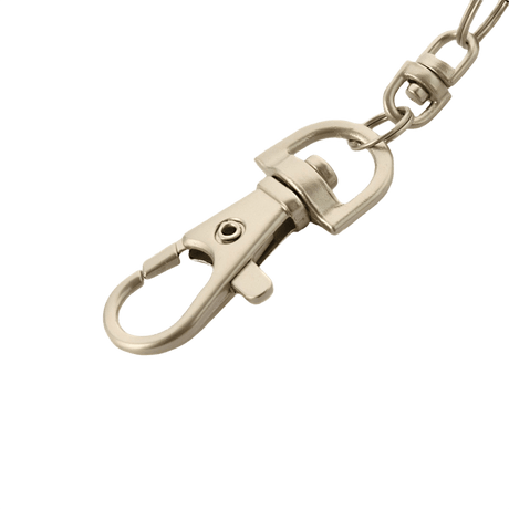 Keyring with metal carabiner for secure attachment of items