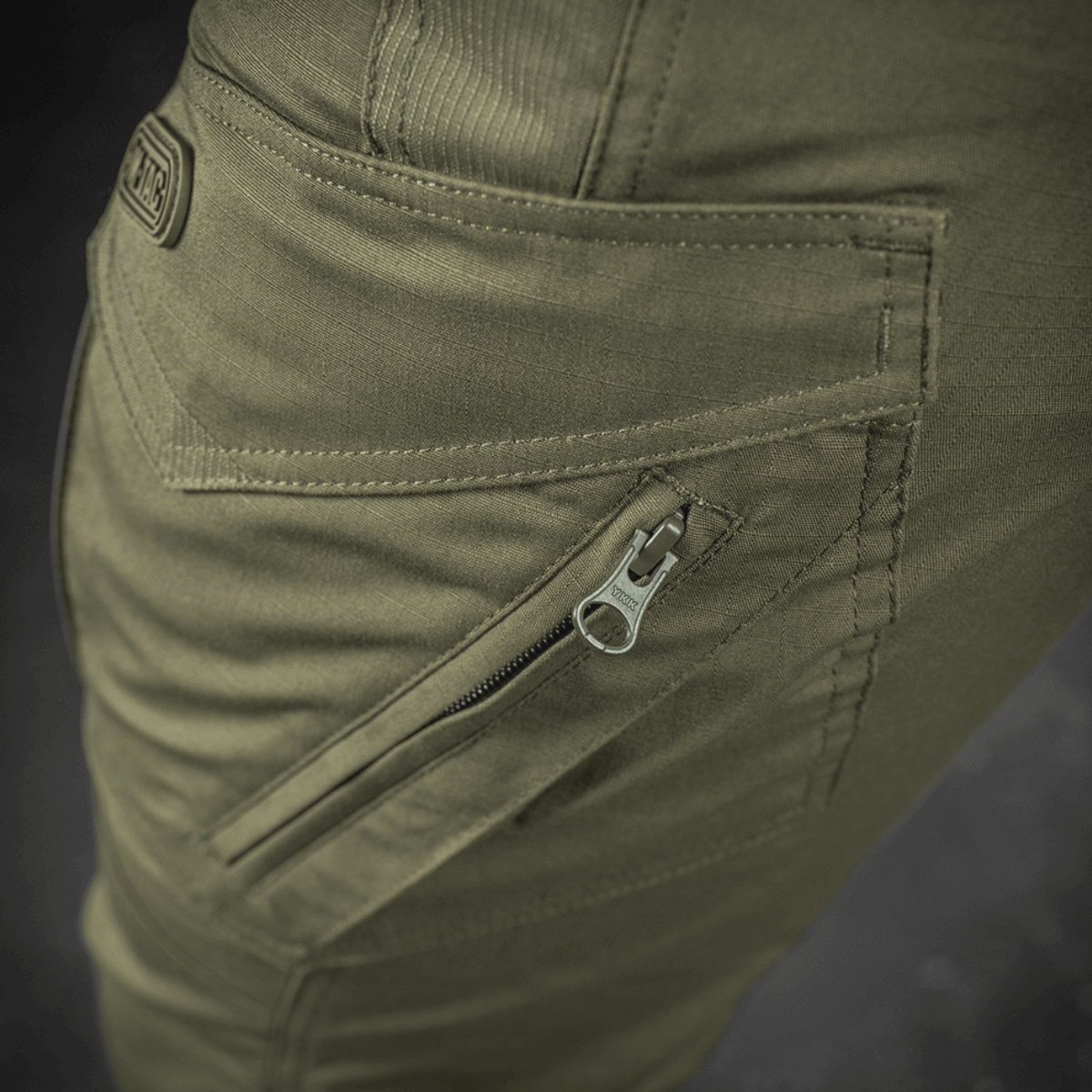 M-Tac Taktiske Bukser Aggressor Gen. II Flex med Teflon-belægning og rip-stop stof modstandsdygtigt mod vand og mudder.